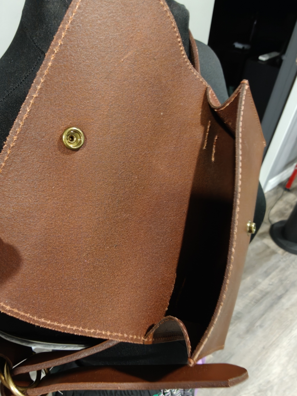 🐢 Banana Republic Cognac Leather Belt Bag. NWT S/XS - Picture 6 of 17